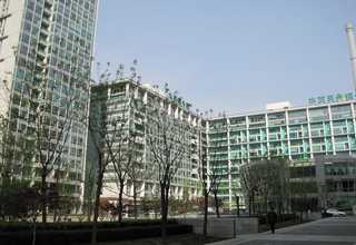 中骏商城现代庭院景观设计方案